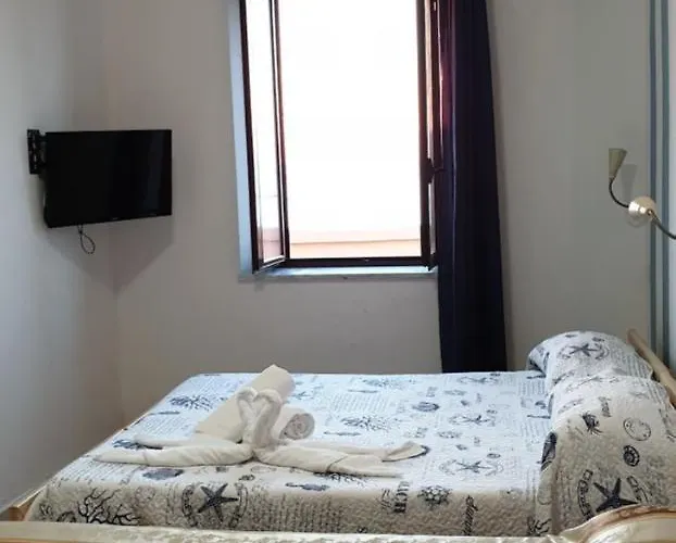 Casa de hóspedes Sant'antonio 2*